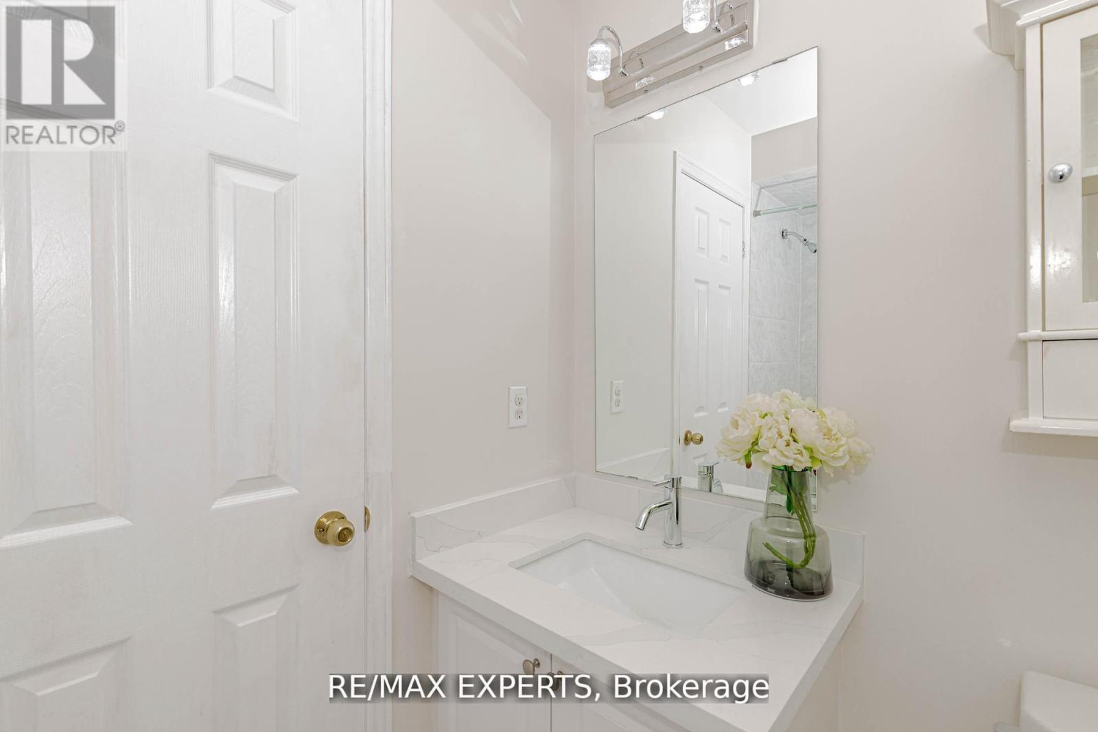 64 Peppertree Lane, Whitchurch-Stouffville (Stouffville), Ontario  L4A 0M8 - Photo 48 - N12406414