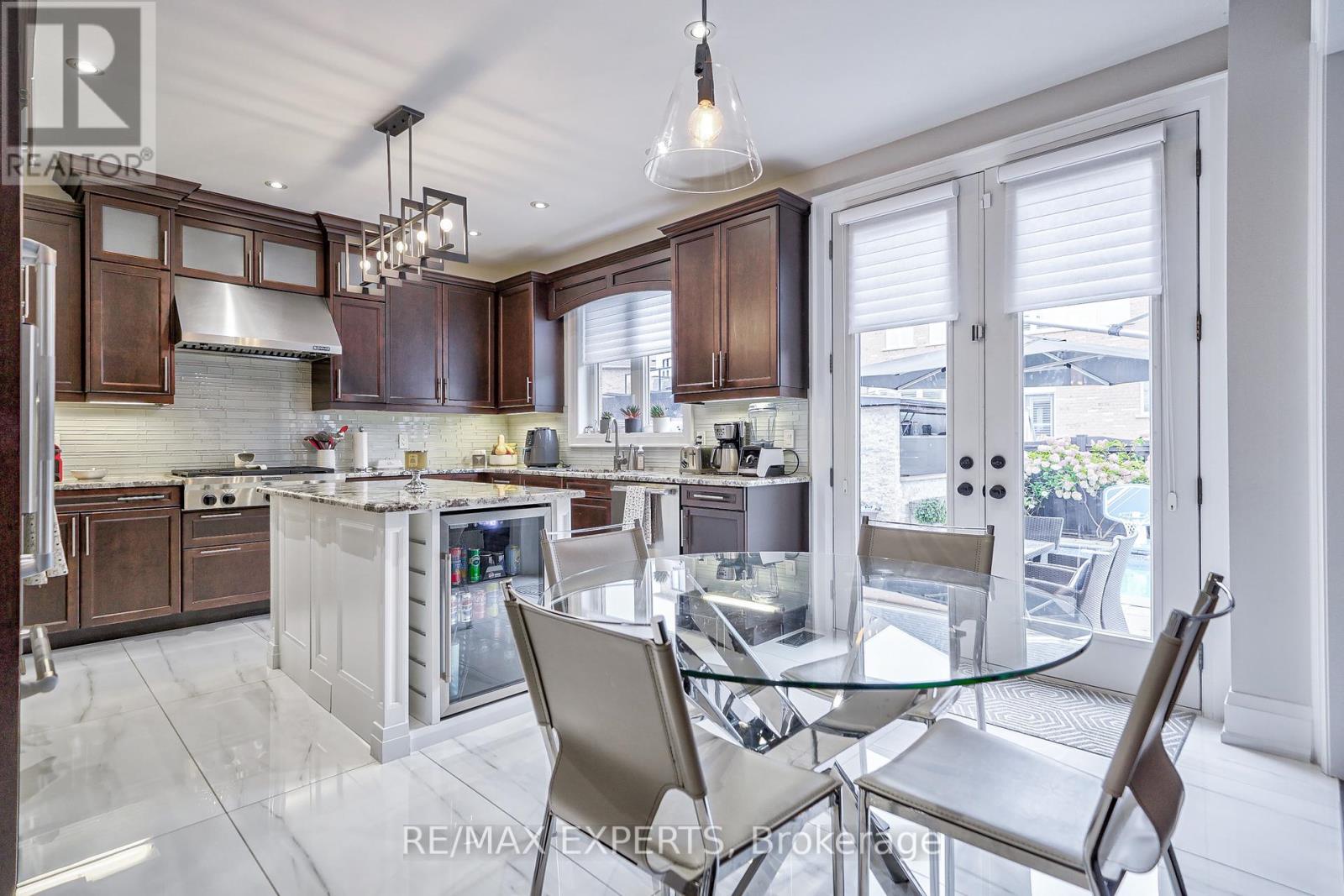 265 Chatfield Drive, Vaughan (Vellore Village), Ontario  L4H 3R8 - Photo 18 - N12406442