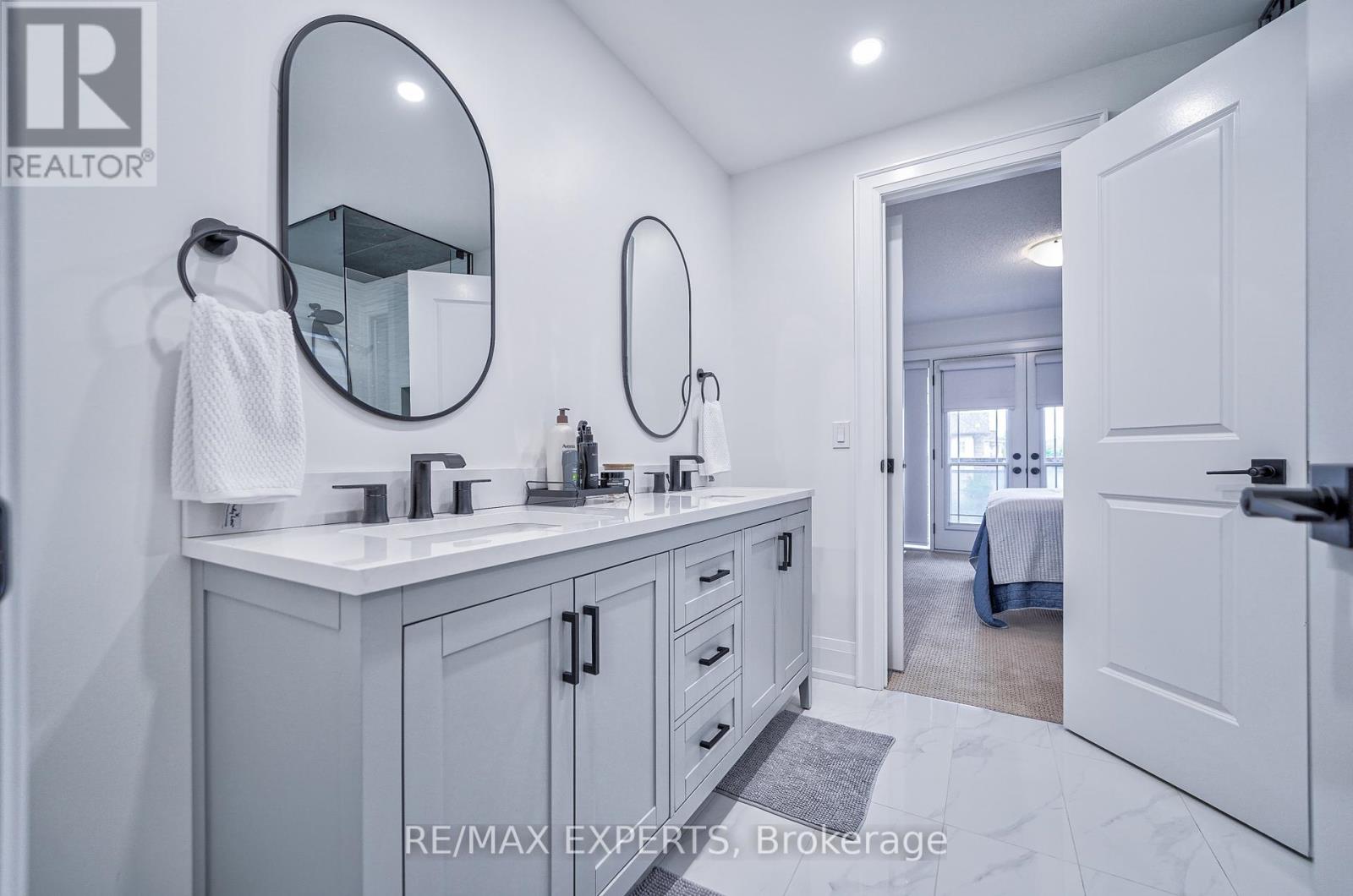 265 Chatfield Drive, Vaughan (Vellore Village), Ontario  L4H 3R8 - Photo 29 - N12406442