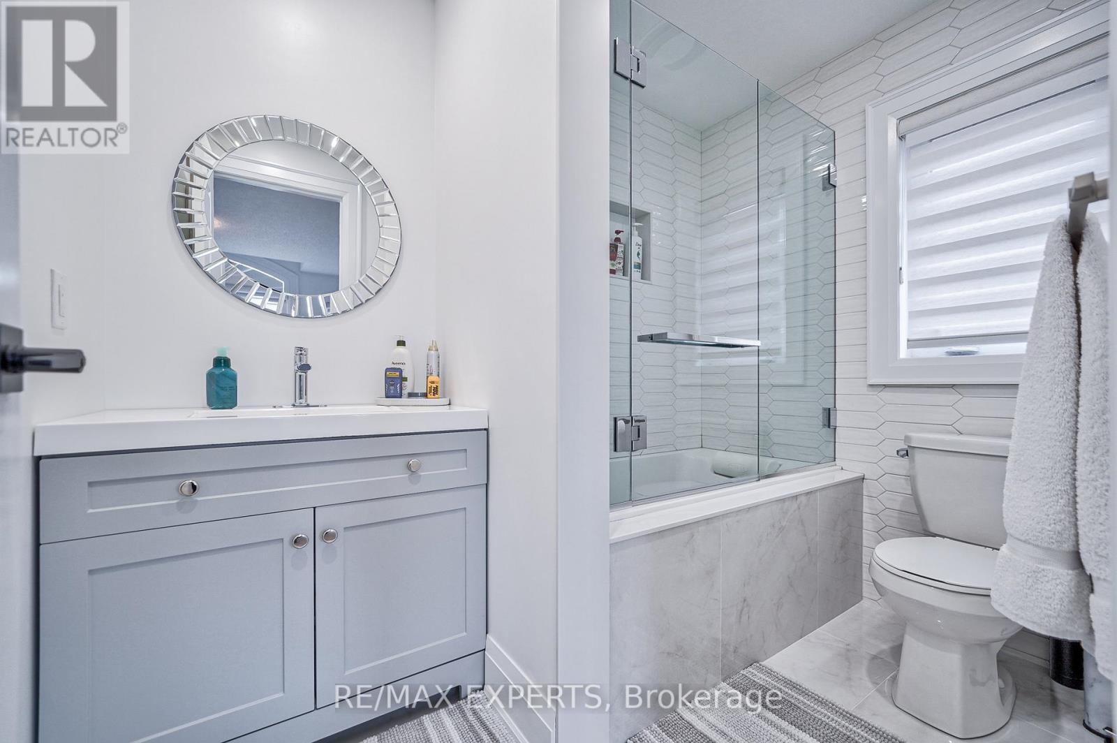 265 Chatfield Drive, Vaughan (Vellore Village), Ontario  L4H 3R8 - Photo 33 - N12406442
