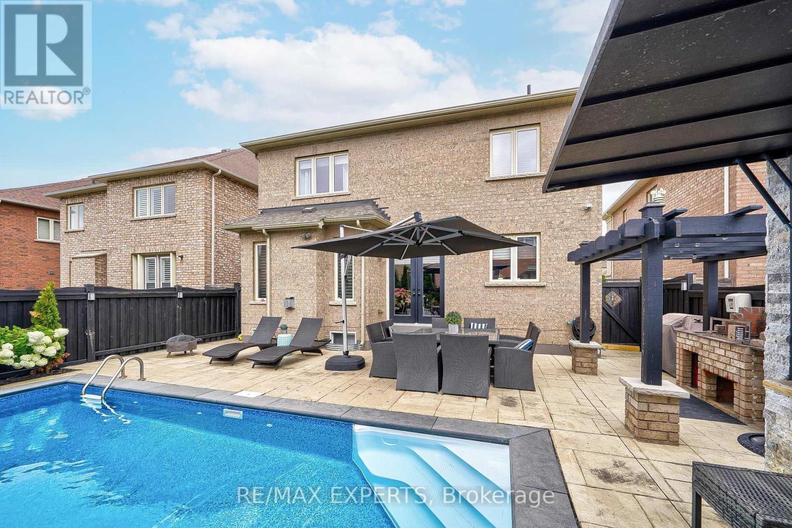 265 Chatfield Drive, Vaughan (Vellore Village), Ontario  L4H 3R8 - Photo 4 - N12406442