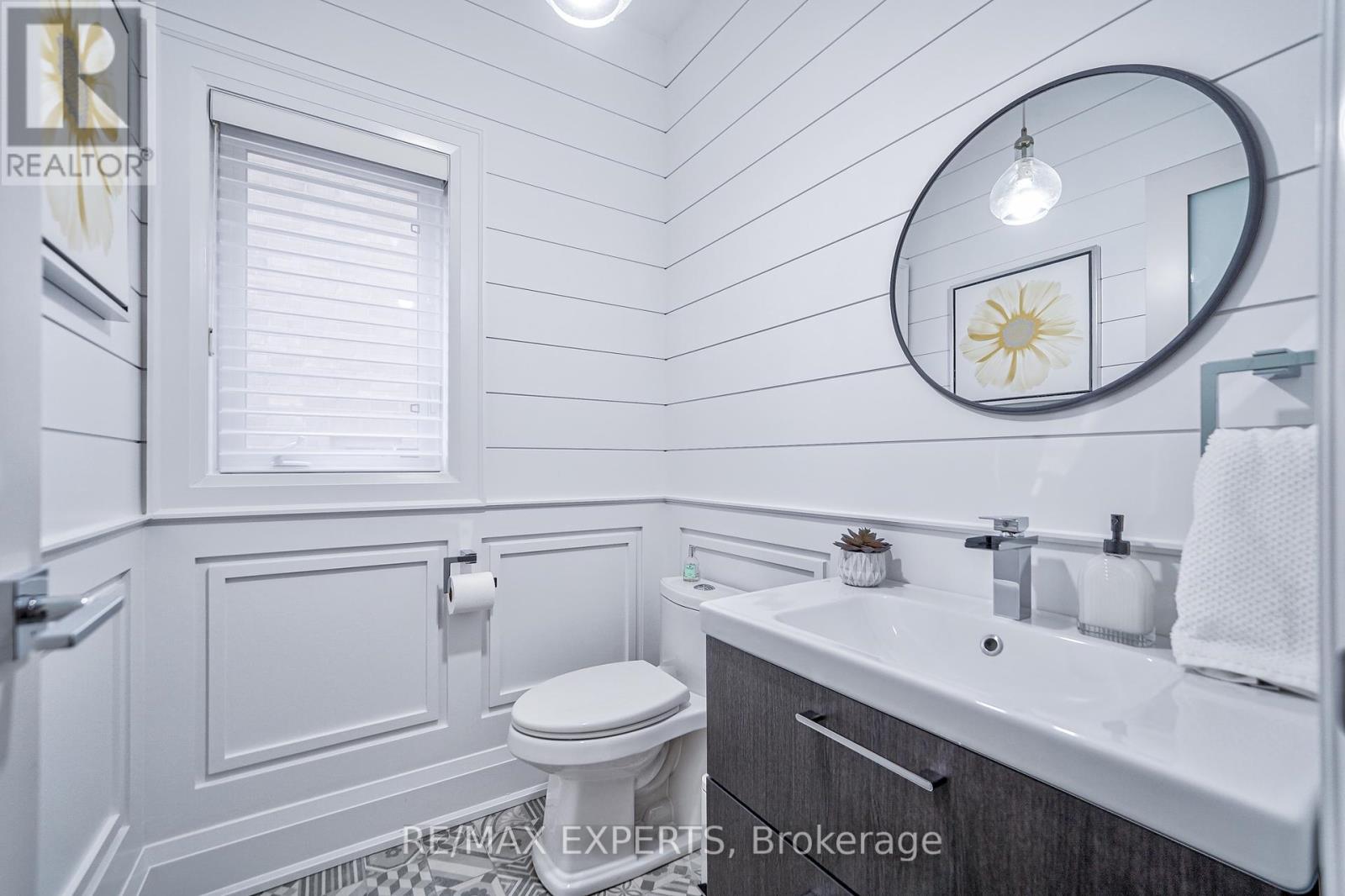 265 Chatfield Drive, Vaughan (Vellore Village), Ontario  L4H 3R8 - Photo 8 - N12406442