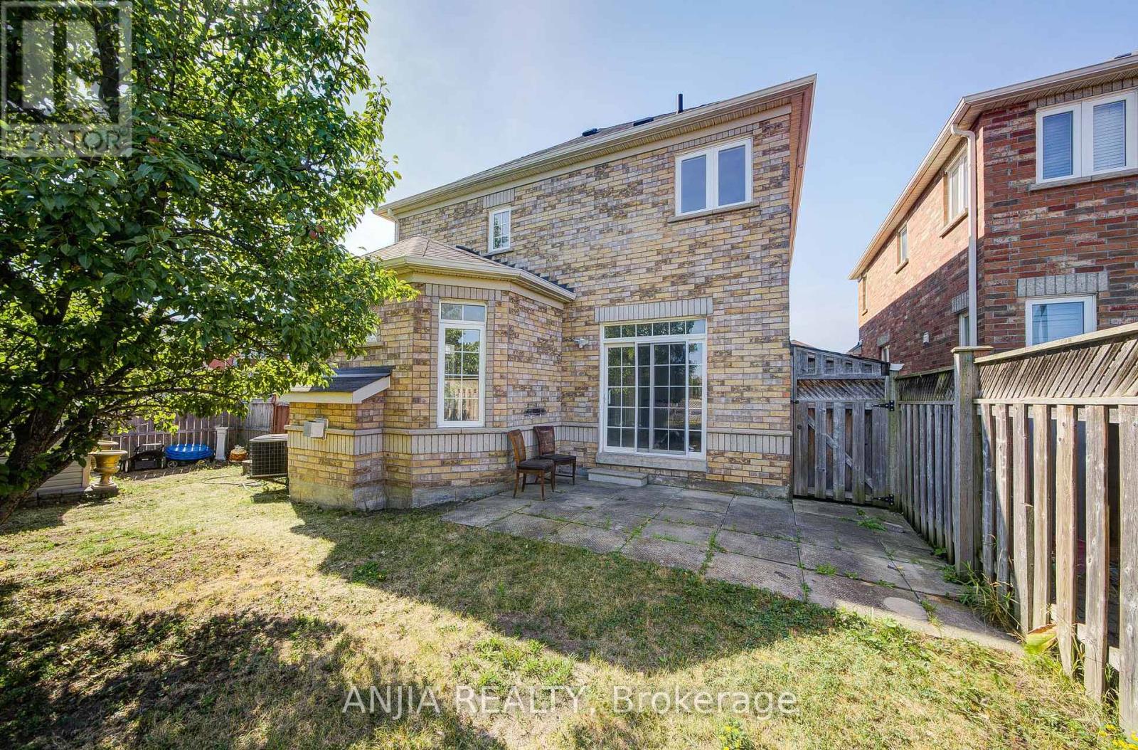 66 Alfred Paterson Drive, Markham, Ontario  L6E 1J5 - Photo 48 - N12406453