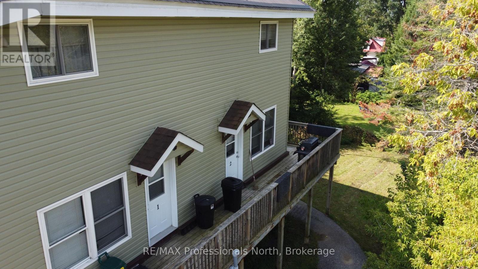 9 West Road, Huntsville, Ontario  P1H 1K9 - Photo 5 - X12406463