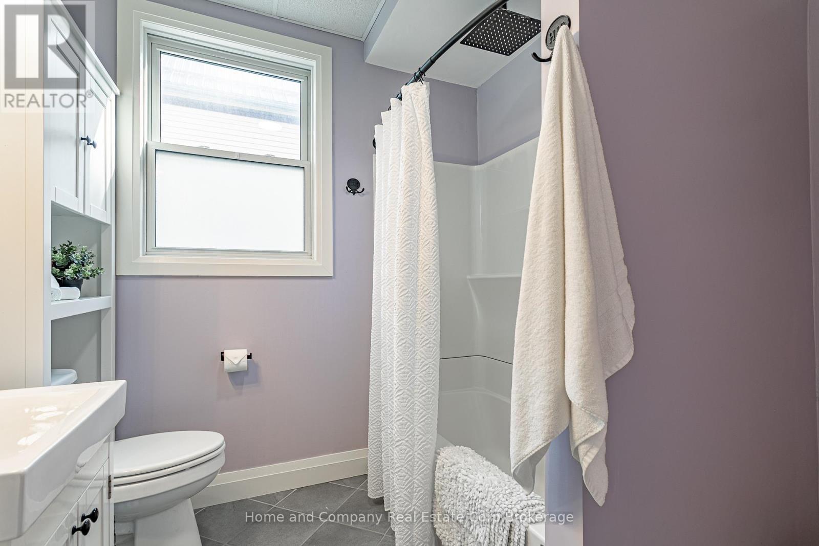 52 Ontario Street N, St. Marys, Ontario  N4X 1C8 - Photo 19 - X12406511