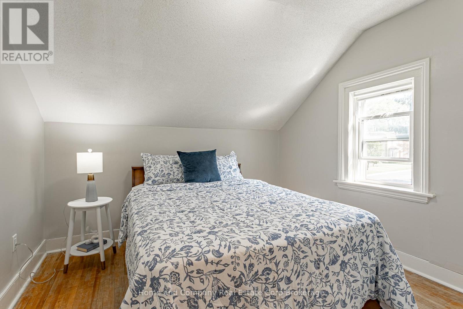 52 Ontario Street N, St. Marys, Ontario  N4X 1C8 - Photo 20 - X12406511