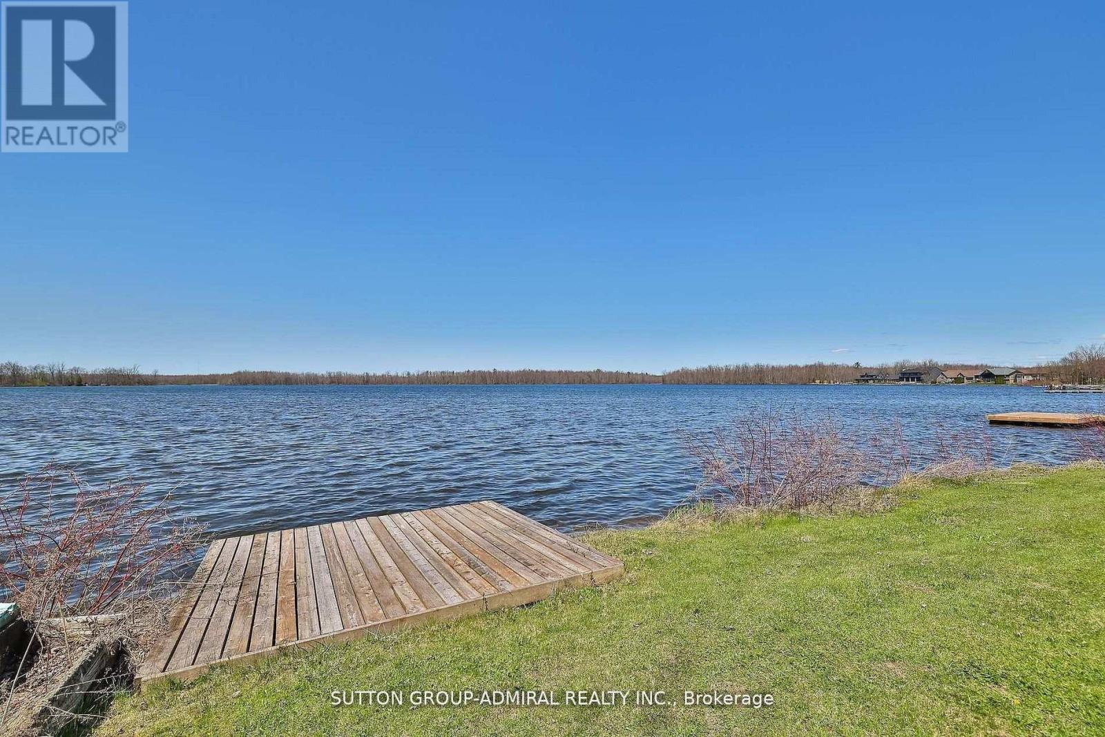 182 Bayshore Drive, Ramara, Ontario  L0K 1B0 - Photo 11 - S12406264