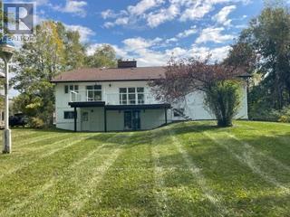 182 Bayshore Drive, Ramara, Ontario  L0K 1B0 - Photo 4 - S12406264