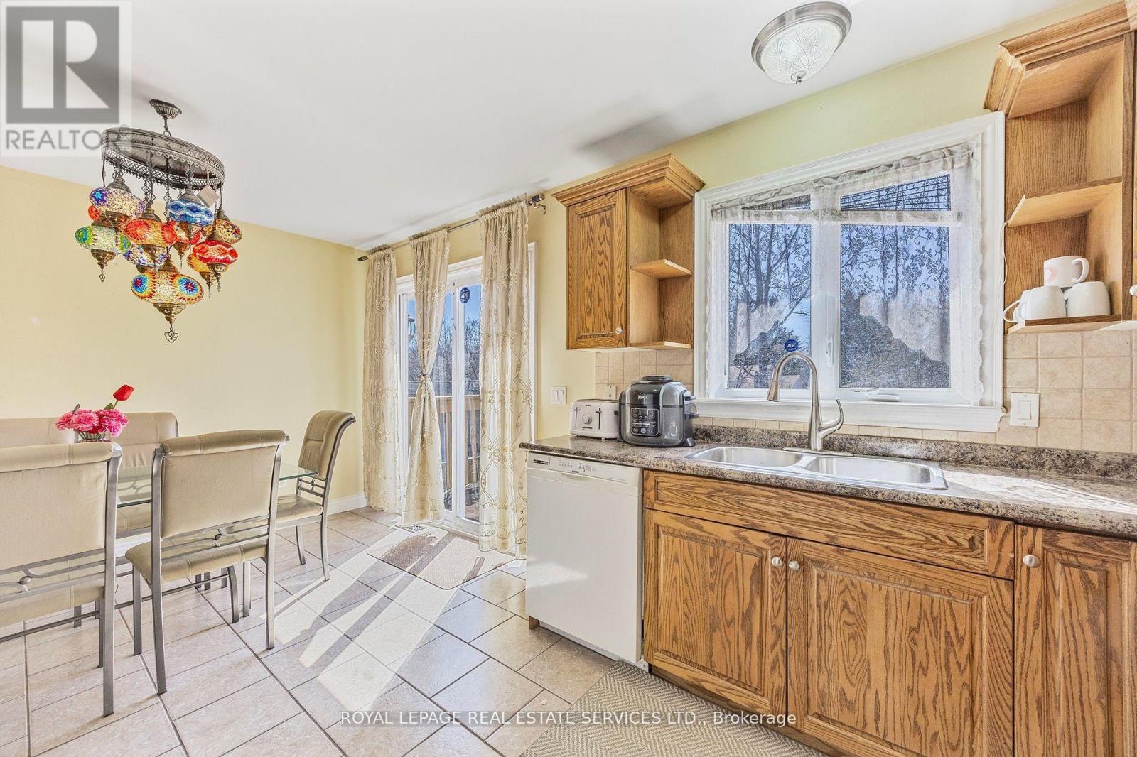 96 46th Street N, Wasaga Beach, Ontario  L9Z 1Y7 - Photo 15 - S12406303