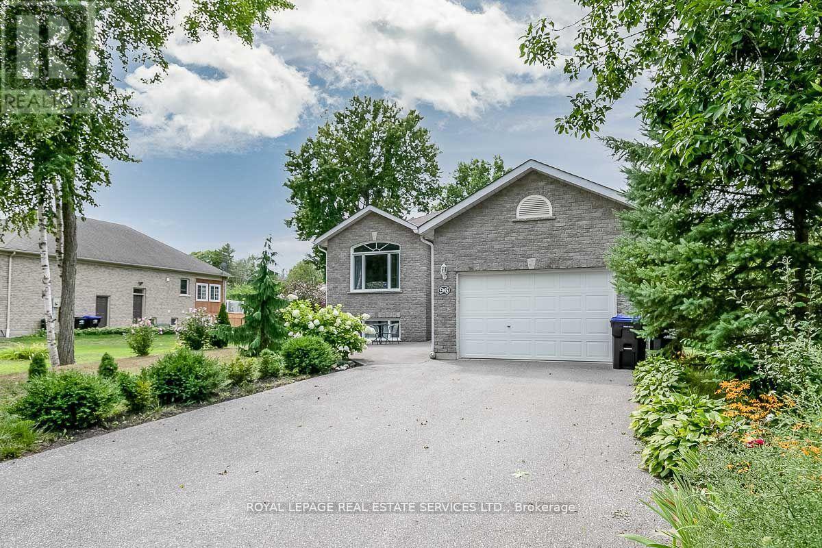 96 46th Street N, Wasaga Beach, Ontario  L9Z 1Y7 - Photo 2 - S12406303