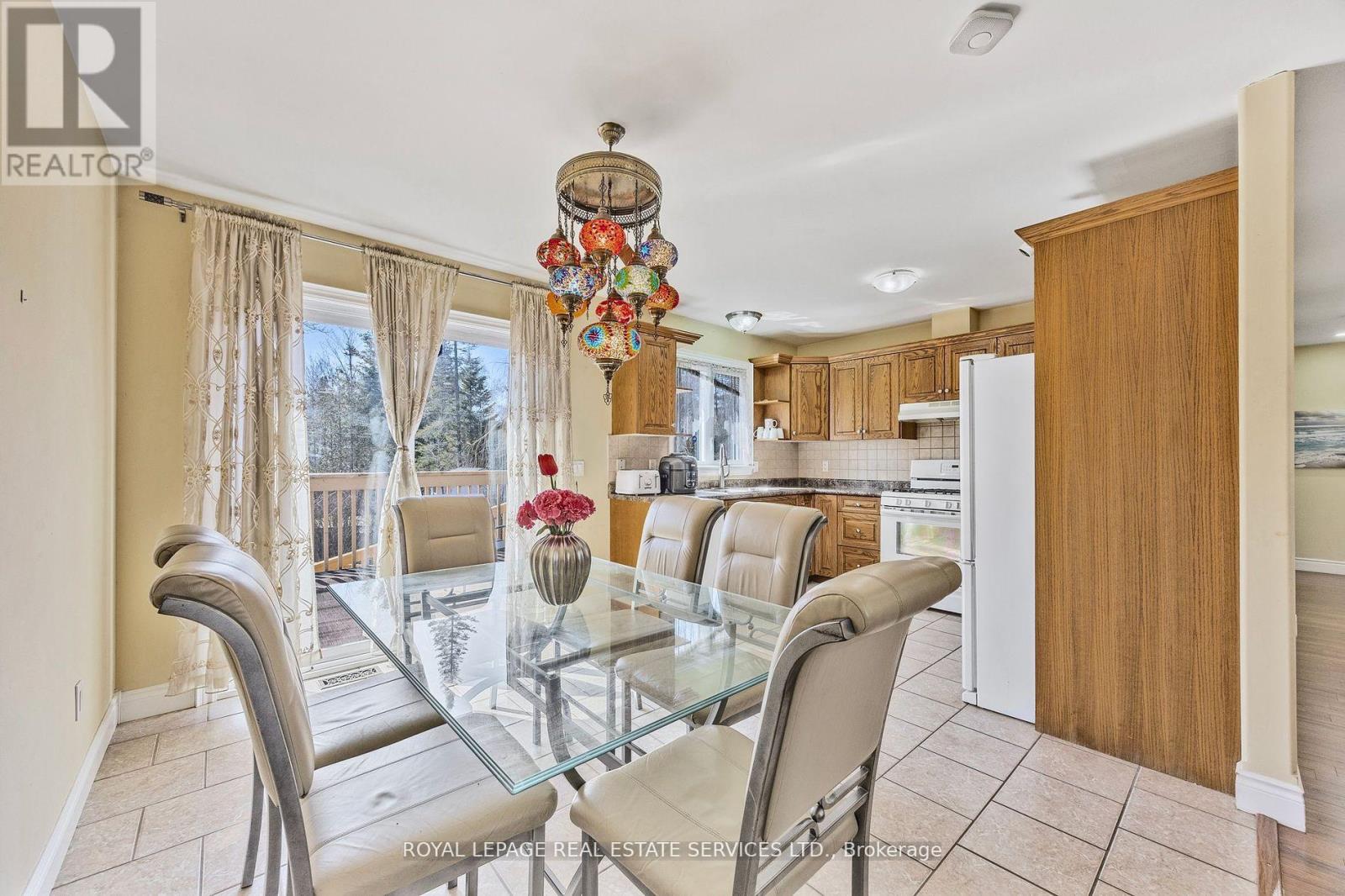 96 46th Street N, Wasaga Beach, Ontario  L9Z 1Y7 - Photo 9 - S12406303