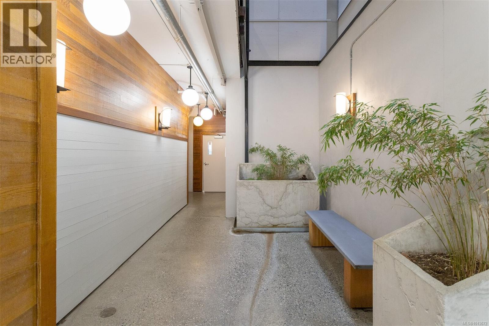 402 1121 Fort St, Victoria, British Columbia  V8V 3K9 - Photo 34 - 1013672