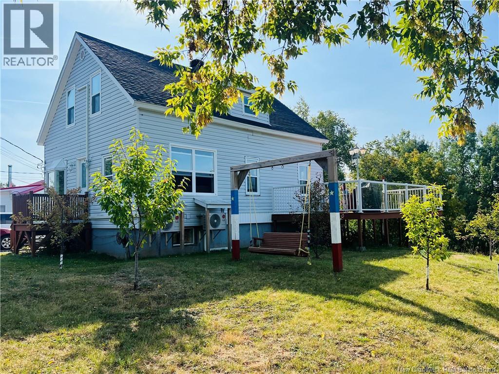 80 Young, Bathurst, New Brunswick