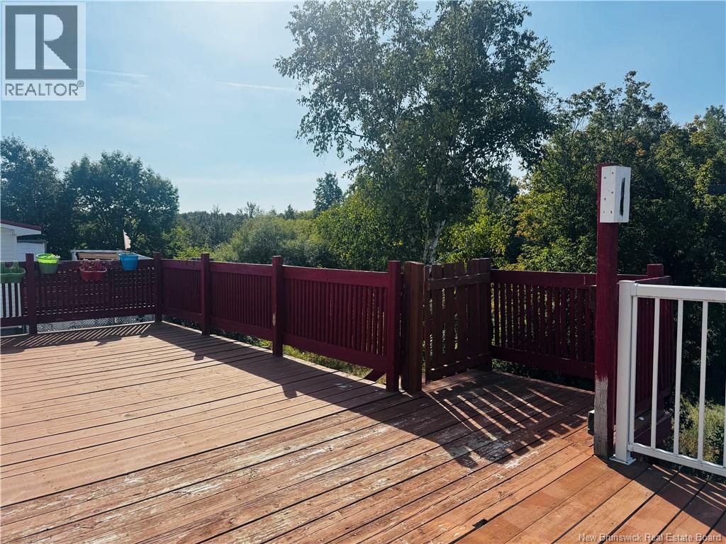 80 Young, Bathurst, New Brunswick  E2A 1K8 - Photo 25 - NB126822