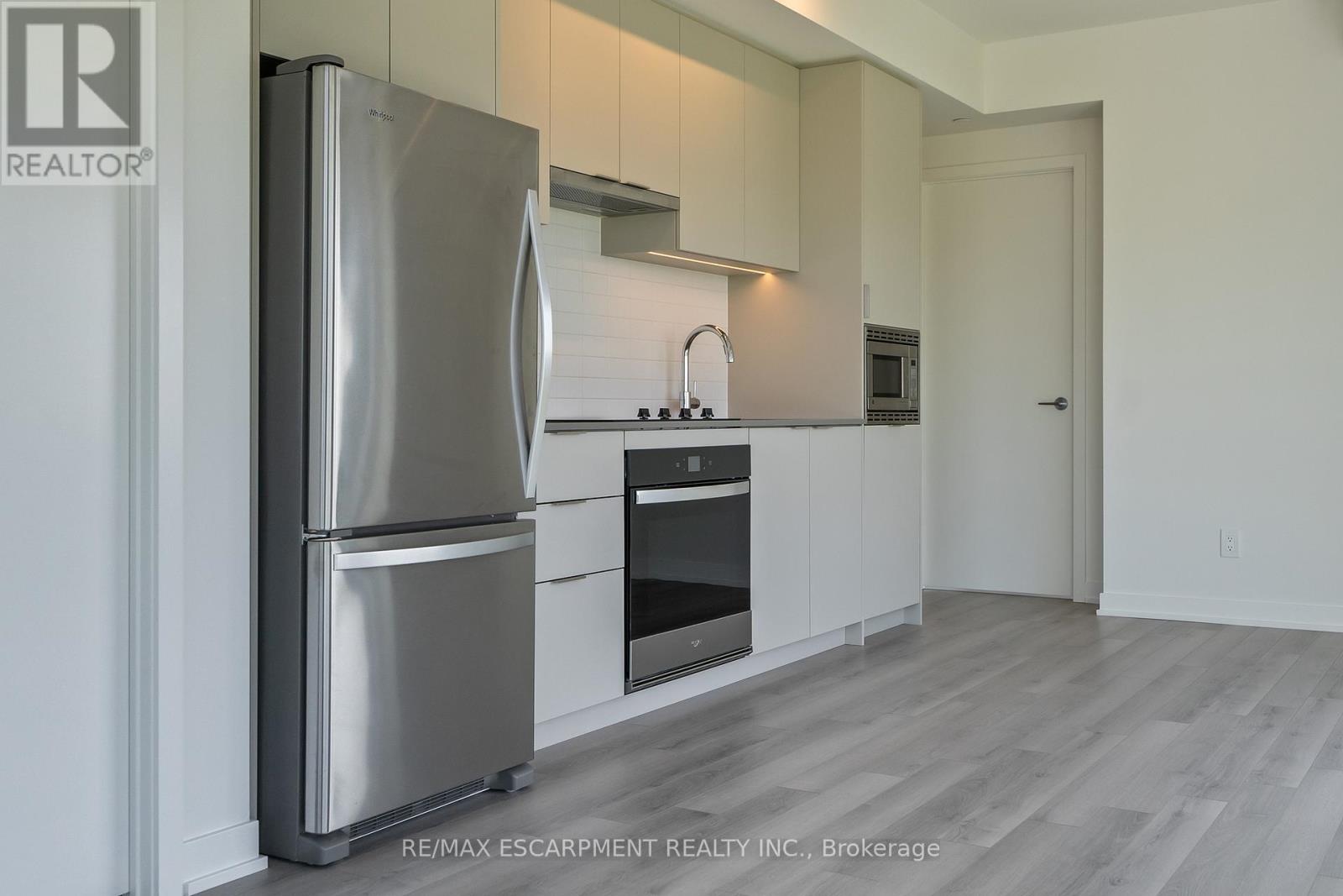 1403 - 3079 Trafalgar Road, Oakville, Ontario  L6H 8C5 - Photo 11 - W12401585
