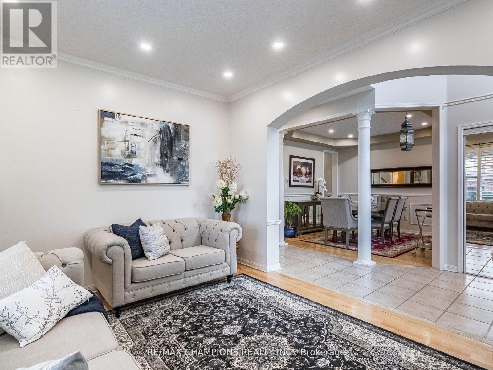 707 Trudeau Drive, Milton (Be Beaty), Ontario  L9T 5L4 - Photo 19 - W12406278