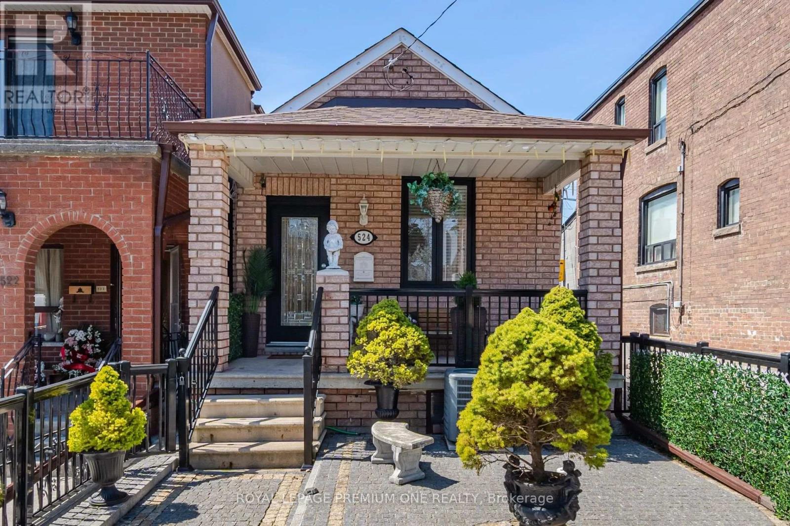 524 SALEM AVENUE N, Toronto, Ontario