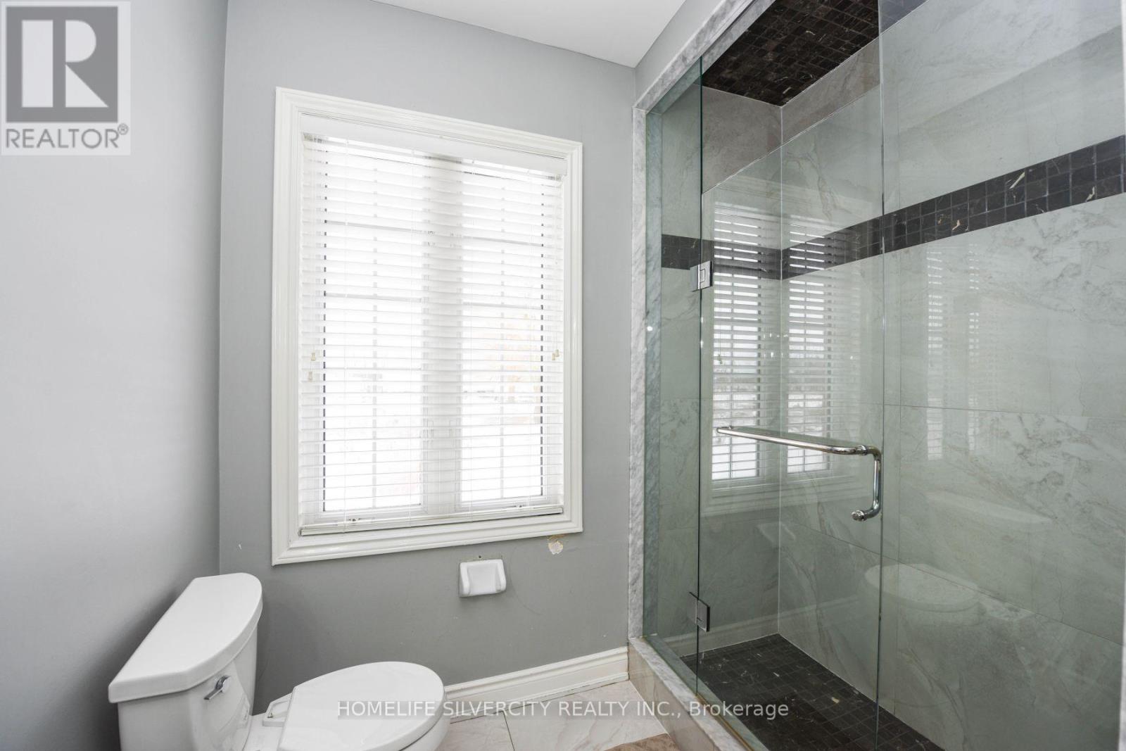 14707 Dixie Road, Caledon, Ontario  L7C 2M9 - Photo 15 - W12406362