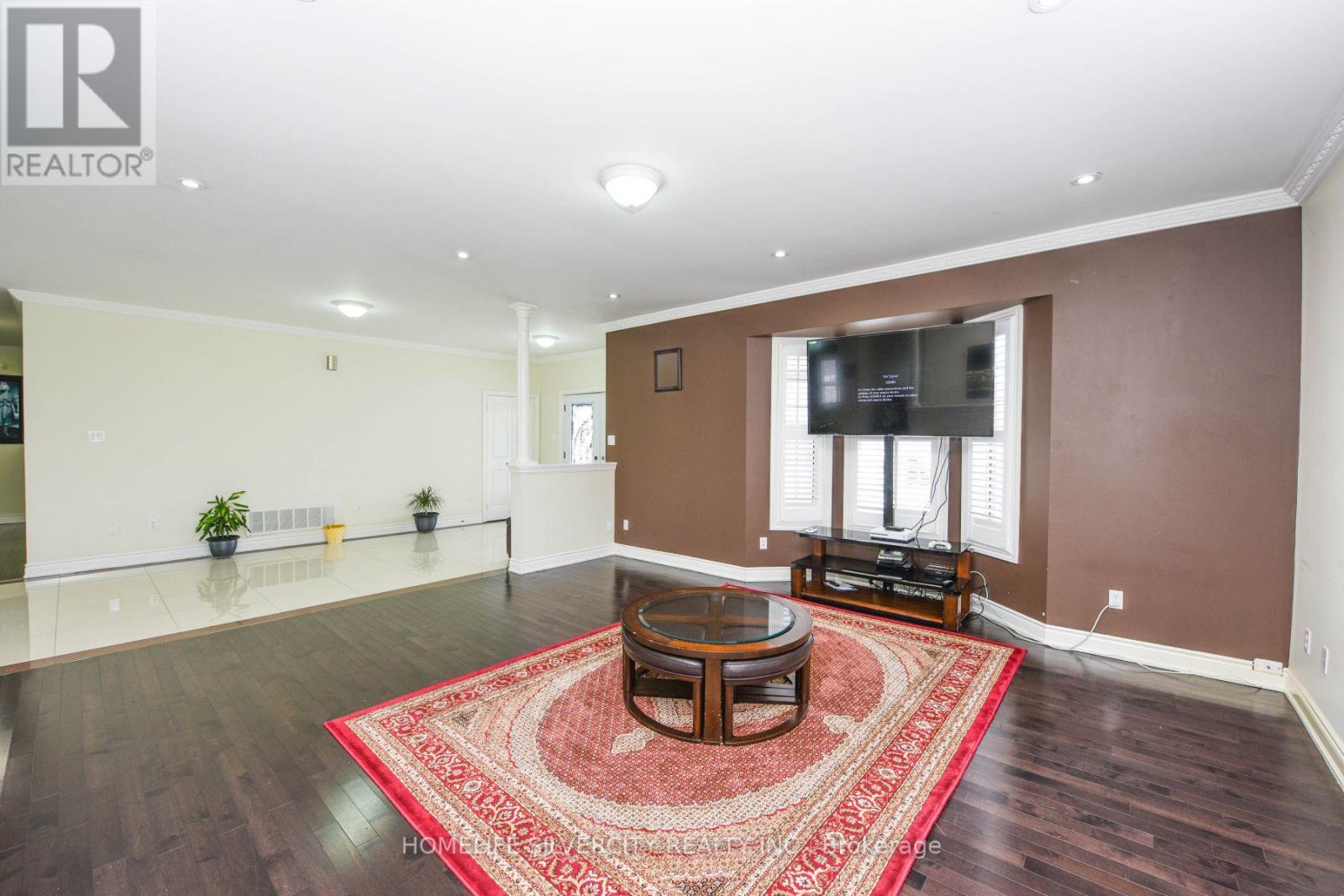 14707 Dixie Road, Caledon, Ontario  L7C 2M9 - Photo 23 - W12406362