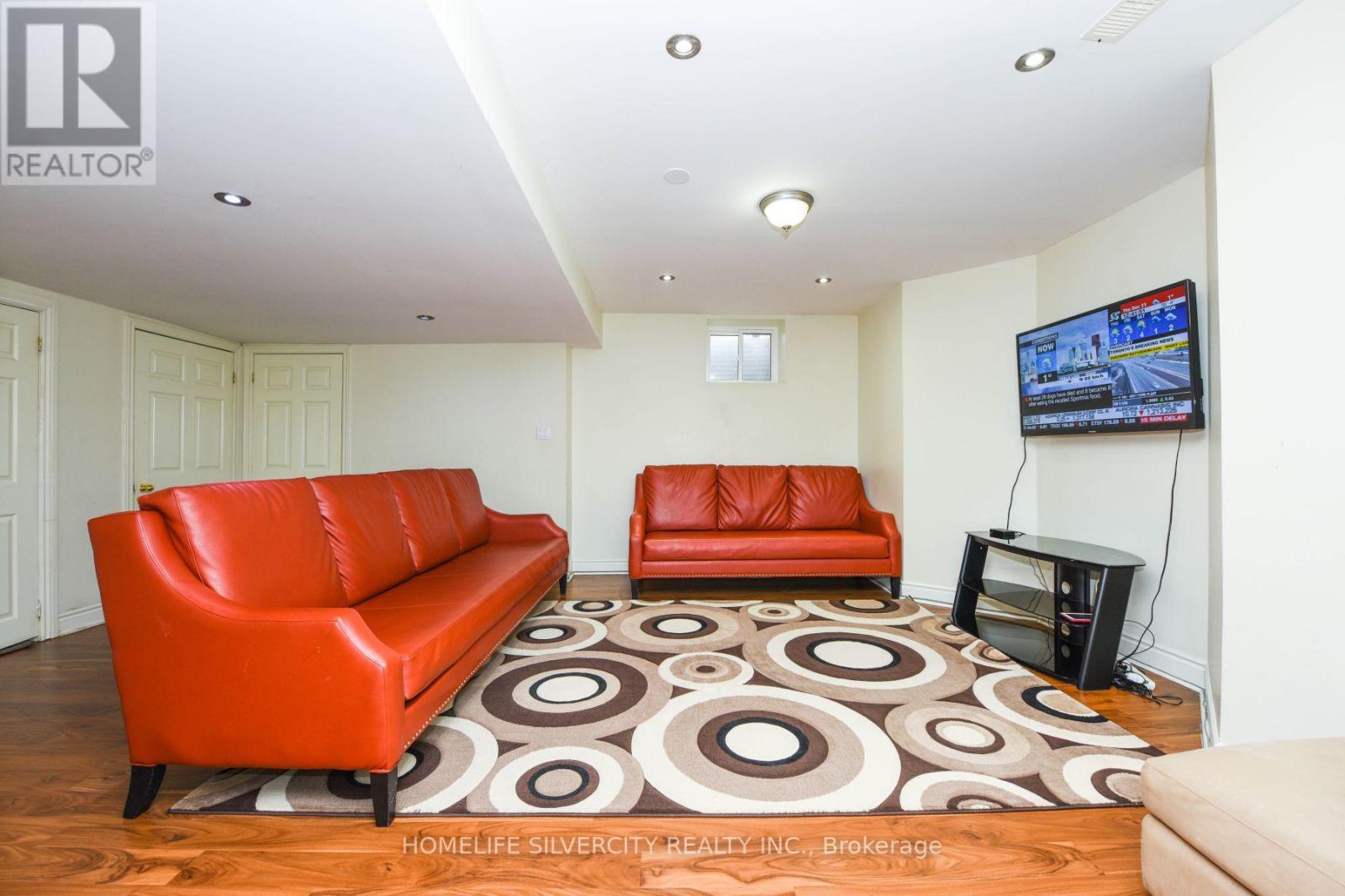 14707 Dixie Road, Caledon, Ontario  L7C 2M9 - Photo 31 - W12406362