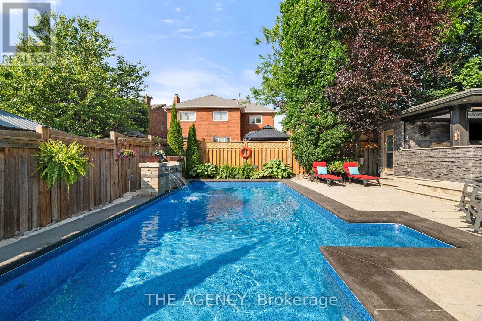 7 Stonegate Drive, Brampton, Ontario  L6Z 3L7 - Photo 40 - W12406369