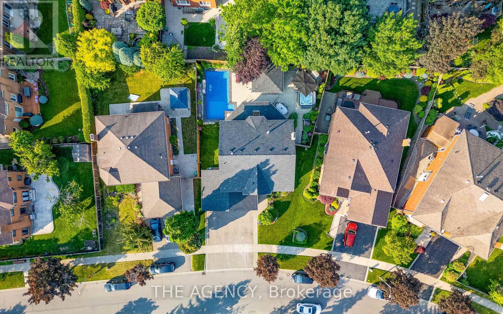 7 Stonegate Drive, Brampton, Ontario  L6Z 3L7 - Photo 49 - W12406369