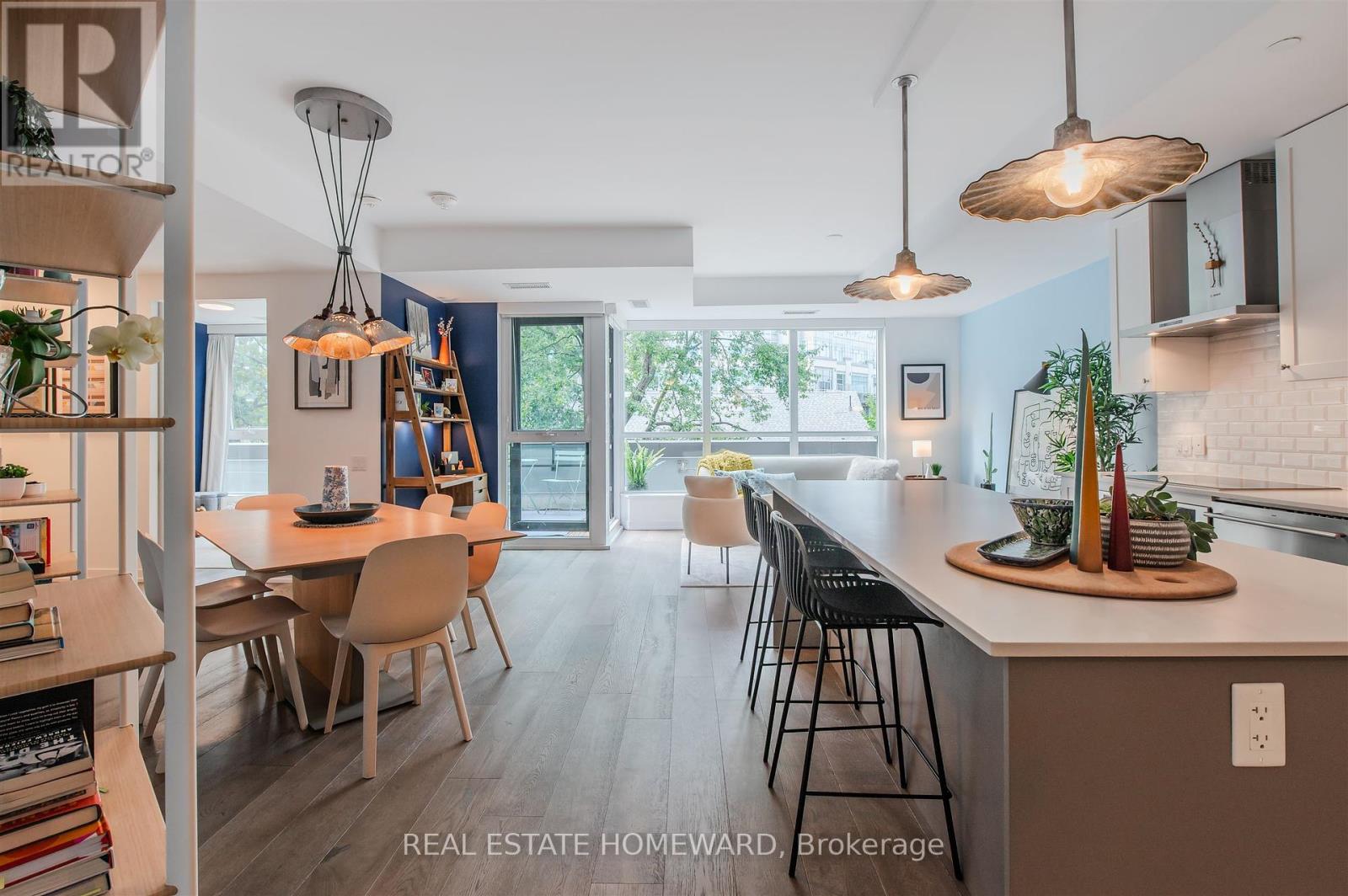 424 - 38 Howard Park Avenue, Toronto (Roncesvalles), Ontario  M6R 0A7 - Photo 11 - W12406388