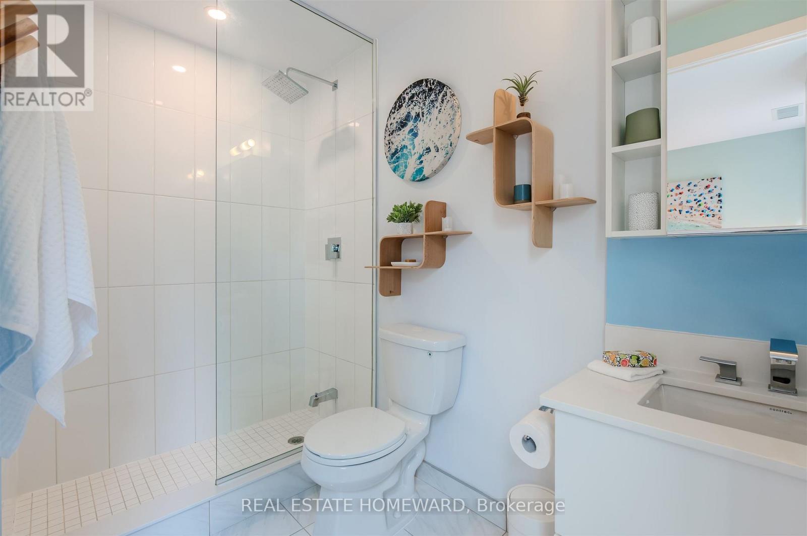 424 - 38 Howard Park Avenue, Toronto (Roncesvalles), Ontario  M6R 0A7 - Photo 24 - W12406388
