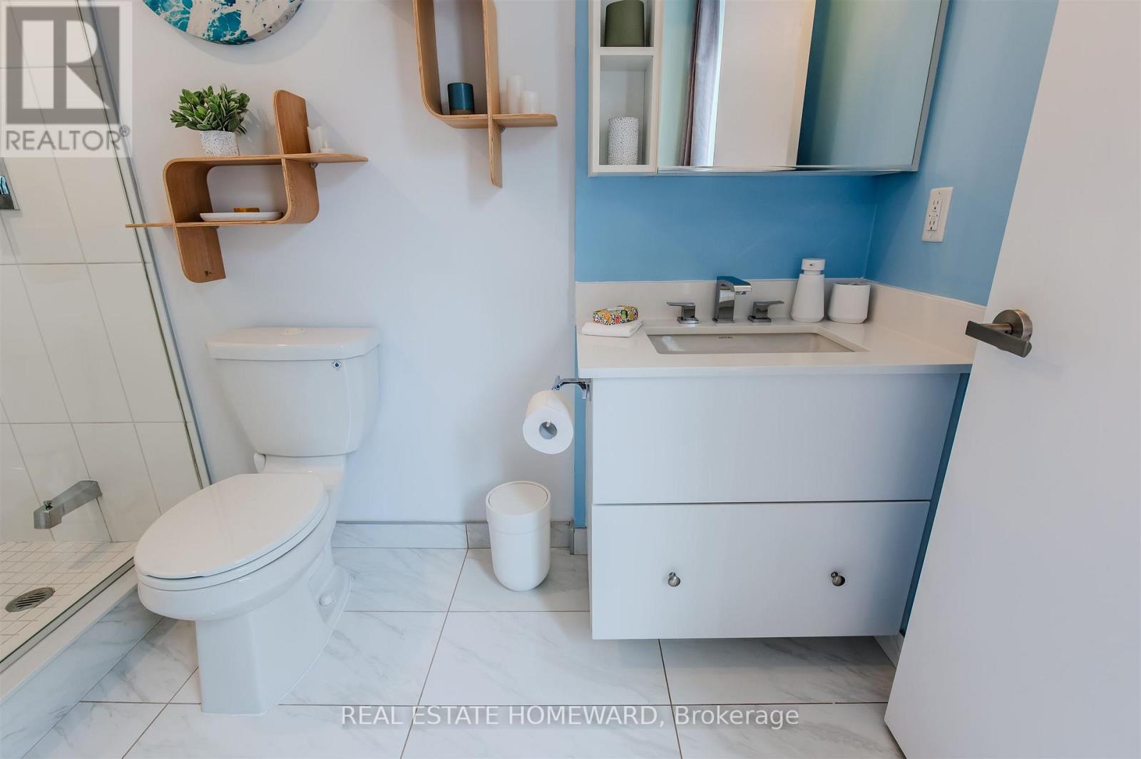 424 - 38 Howard Park Avenue, Toronto (Roncesvalles), Ontario  M6R 0A7 - Photo 25 - W12406388