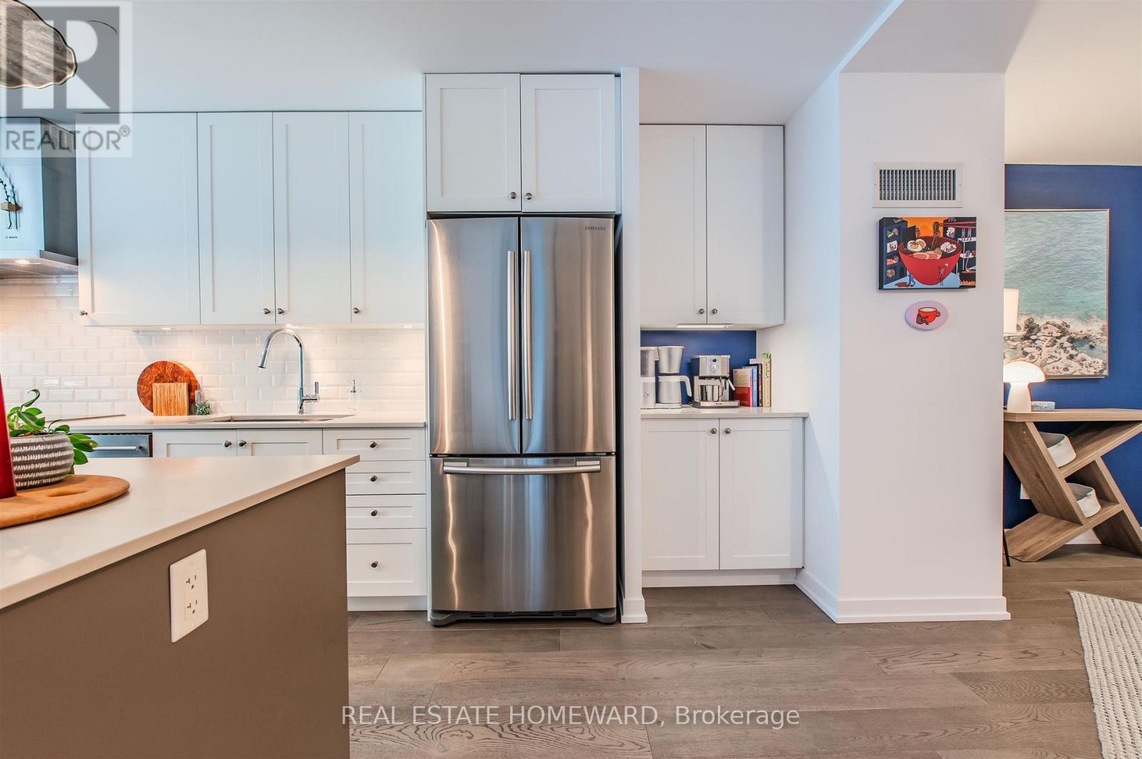 424 - 38 Howard Park Avenue, Toronto (Roncesvalles), Ontario  M6R 0A7 - Photo 8 - W12406388