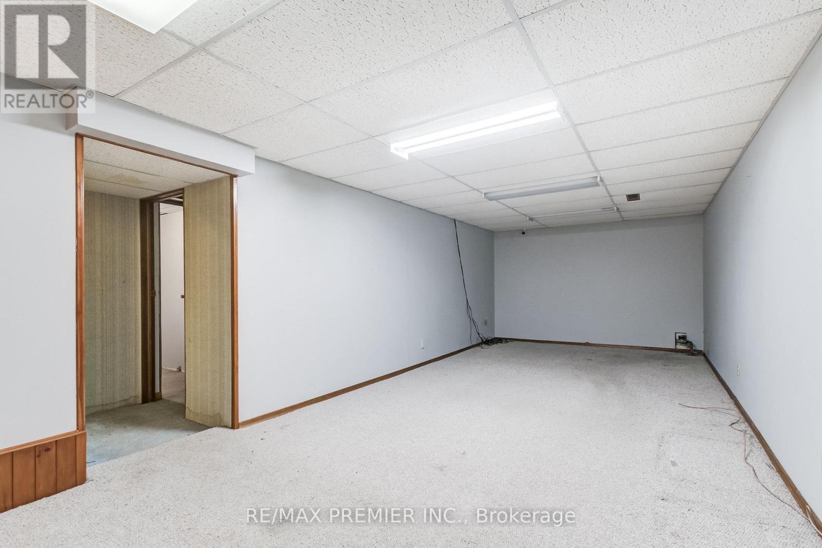 2395 Benedet Drive, Mississauga (Clarkson), Ontario  L5J 4H5 - Photo 22 - W12406411