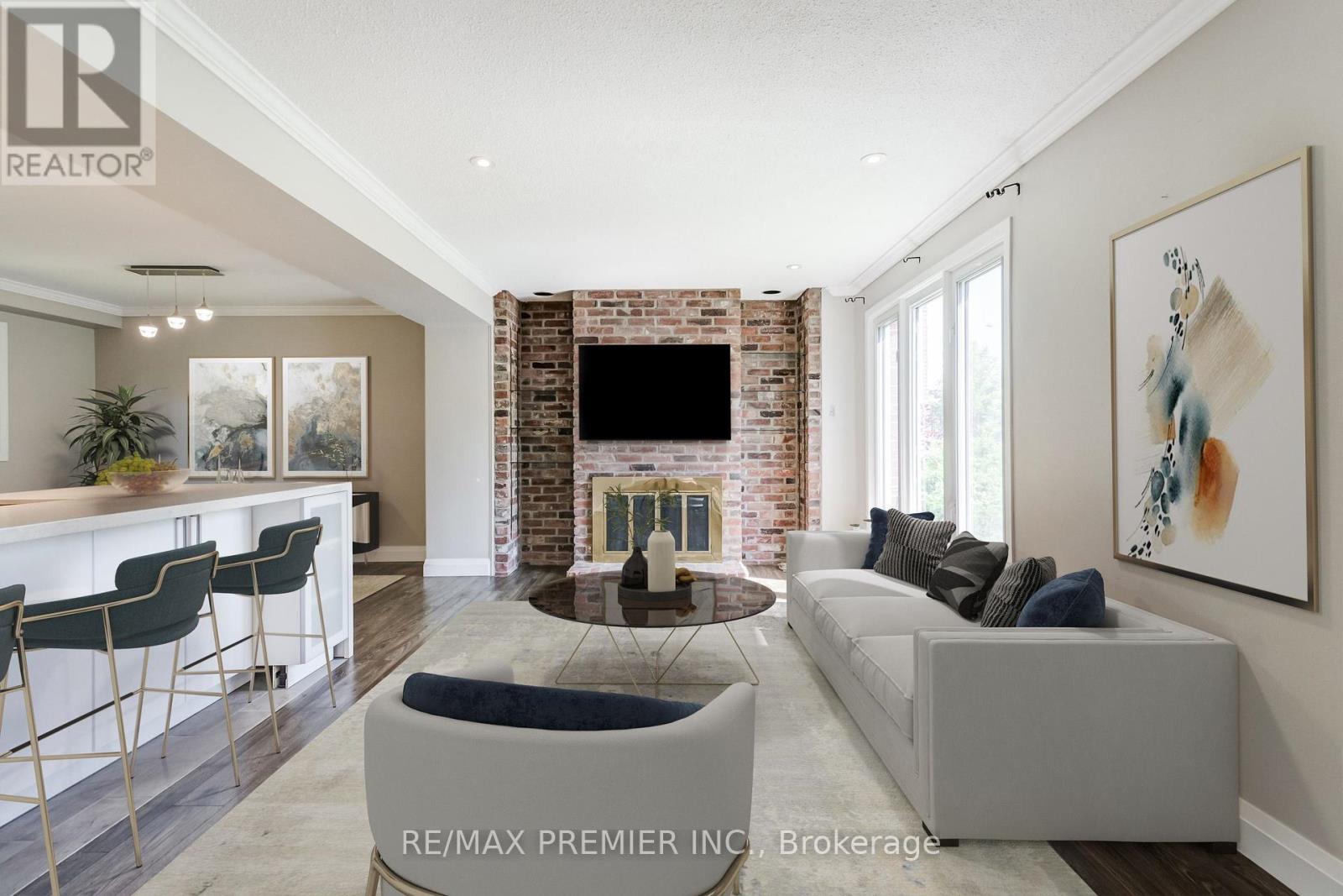 2395 Benedet Drive, Mississauga (Clarkson), Ontario  L5J 4H5 - Photo 4 - W12406411