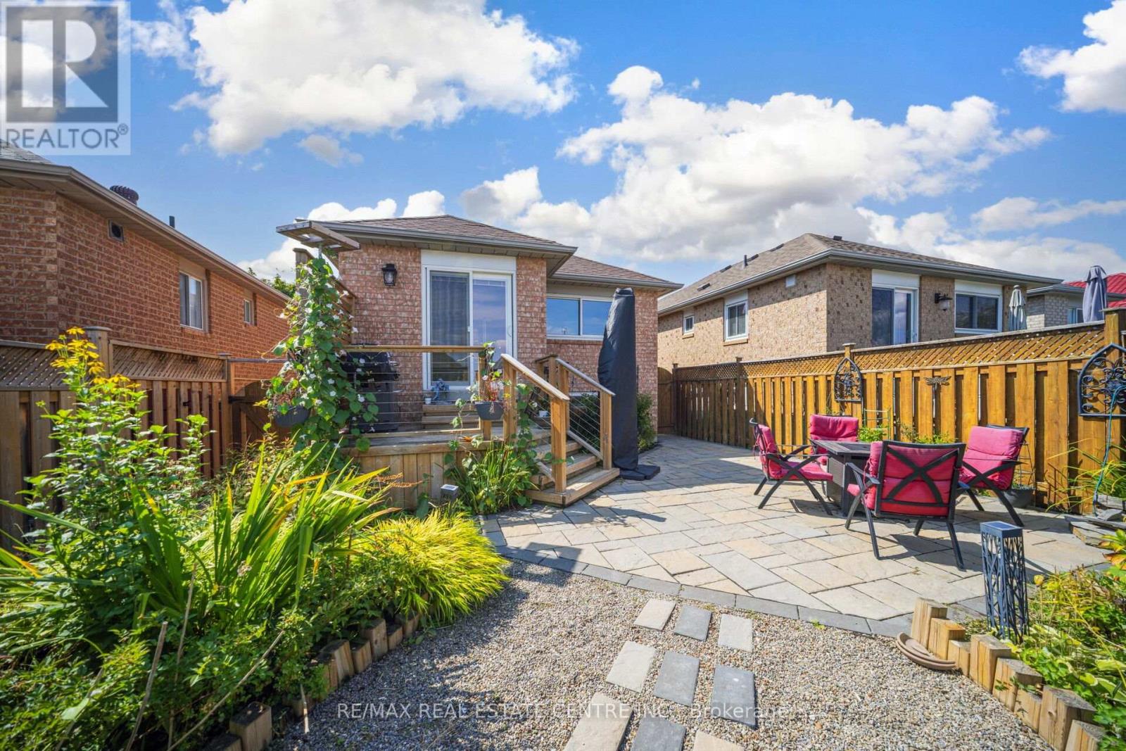 19 Silkwood Crescent, Brampton, Ontario  L6X 4L1 - Photo 40 - W12406450