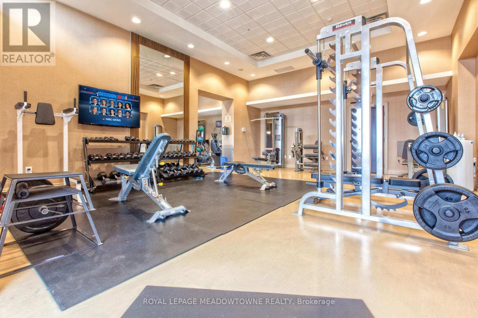 307 - 385 Prince Of Wales Drive, Mississauga (City Centre), Ontario  L5B 0C6 - Photo 24 - W12406458