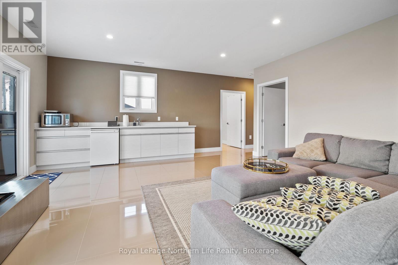 5 Zephyr Heights, North Bay, Ontario  P1B 8G2 - Photo 37 - X12406469