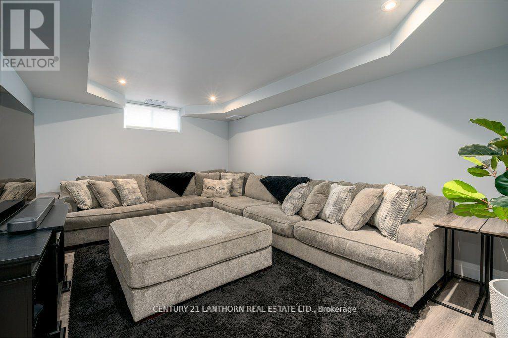 62 Davey Crescent, Loyalist, Ontario  K7N 1X7 - Photo 30 - X12323799