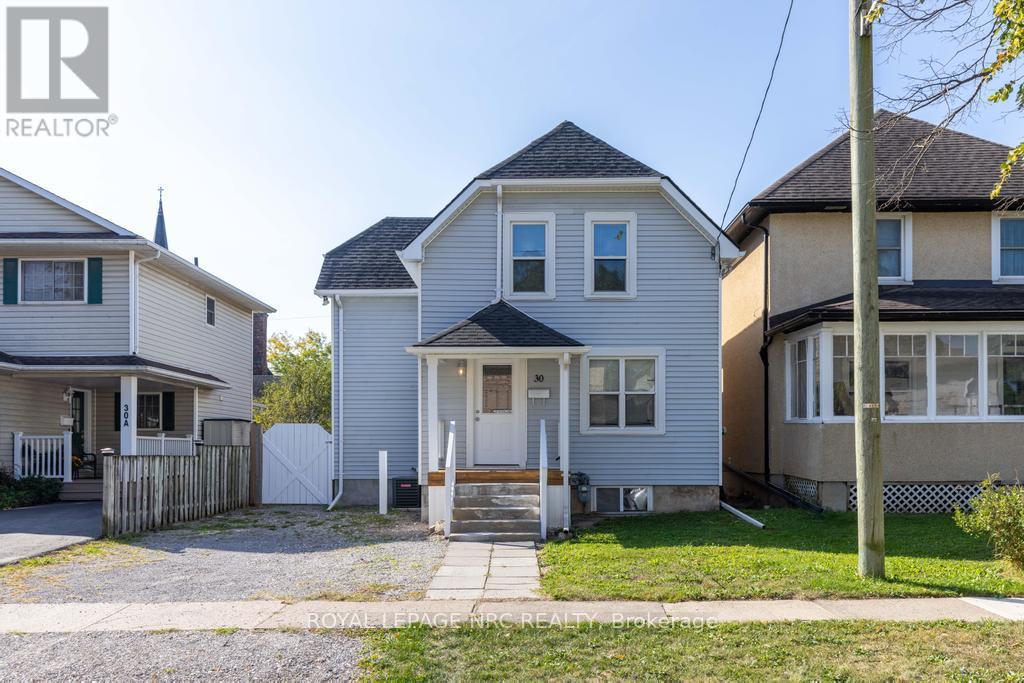 30 WALNUT STREET, St. Catharines, Ontario