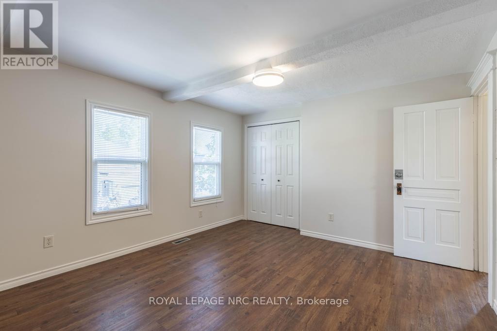 30 Walnut Street, St. Catharines, Ontario  L2T 1H5 - Photo 16 - X12406392