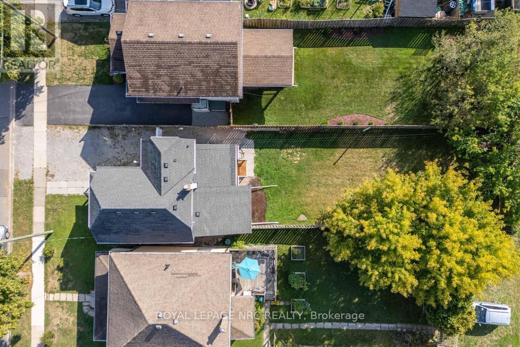 30 Walnut Street, St. Catharines, Ontario  L2T 1H5 - Photo 24 - X12406392