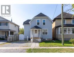 30 Walnut Street, St. Catharines (Secord Woods), Ca