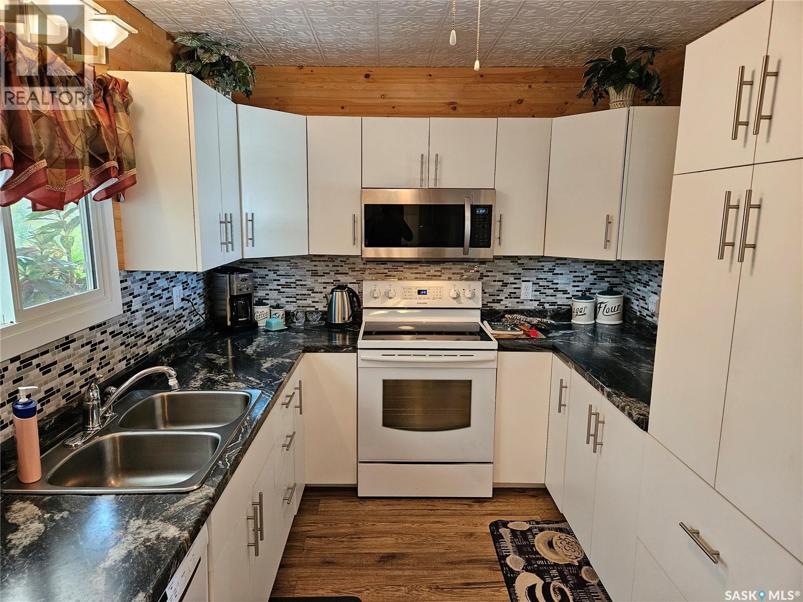 742 Lakeside Avenue, White Bear Ir 70, Saskatchewan  S0C 0R0 - Photo 28 - SK018431