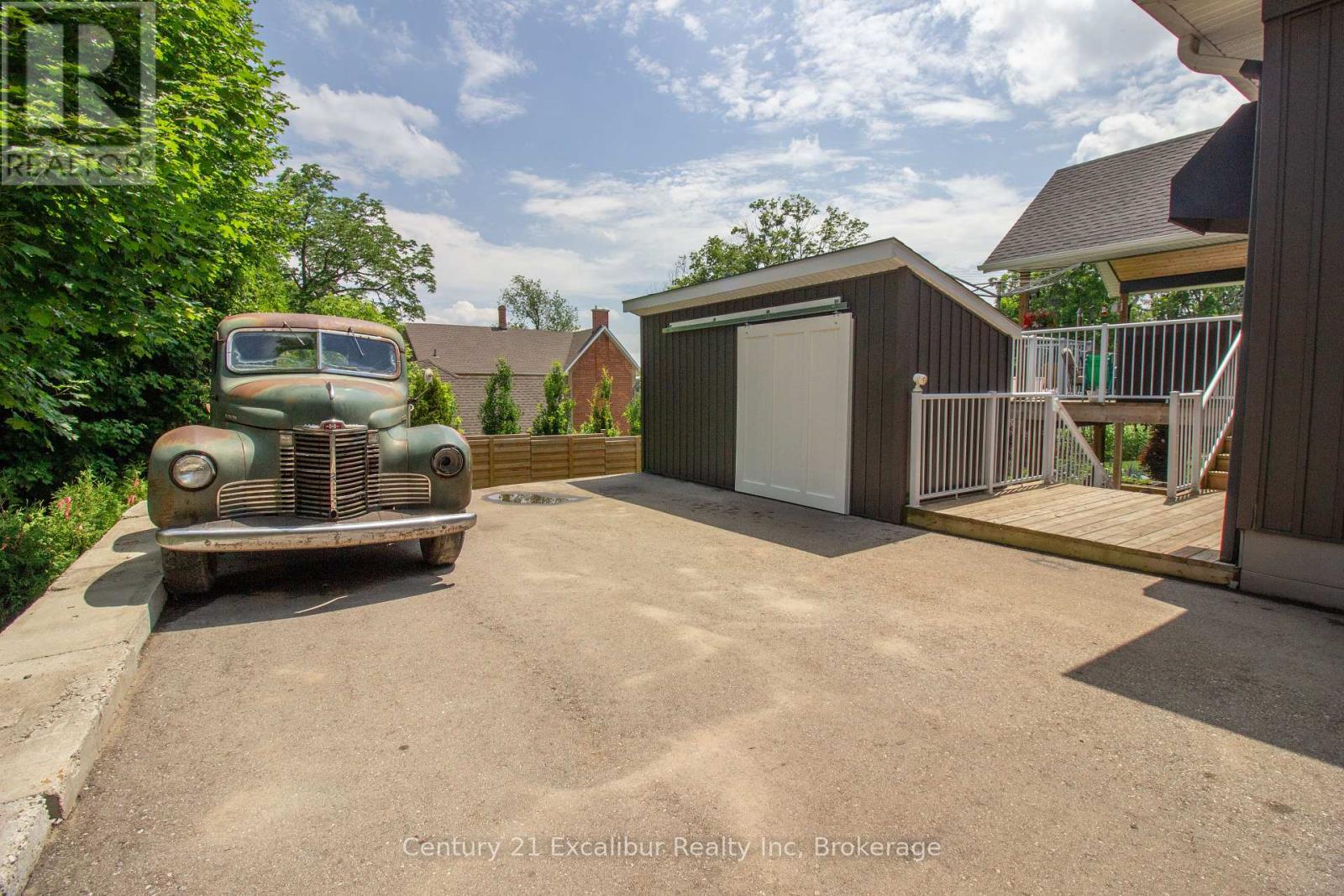 566 St. Patrick Street E, Centre Wellington, Ontario  N1M 1N2 - Photo 30 - X12282986