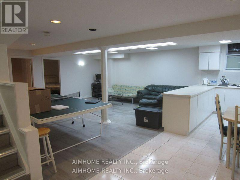 33 Townley Avenue, Markham, Ontario  L3S 3S3 - Photo 3 - N12385819
