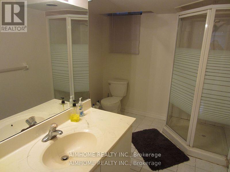 33 Townley Avenue, Markham, Ontario  L3S 3S3 - Photo 12 - N12385819