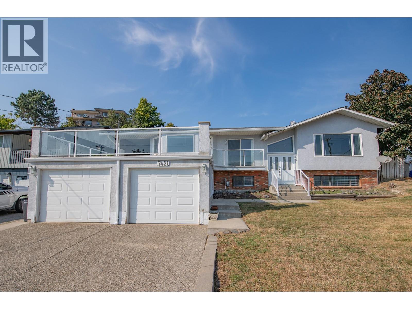 7421 Tronson Road, Vernon, British Columbia  V1H 1S4 - Photo 2 - 10362885