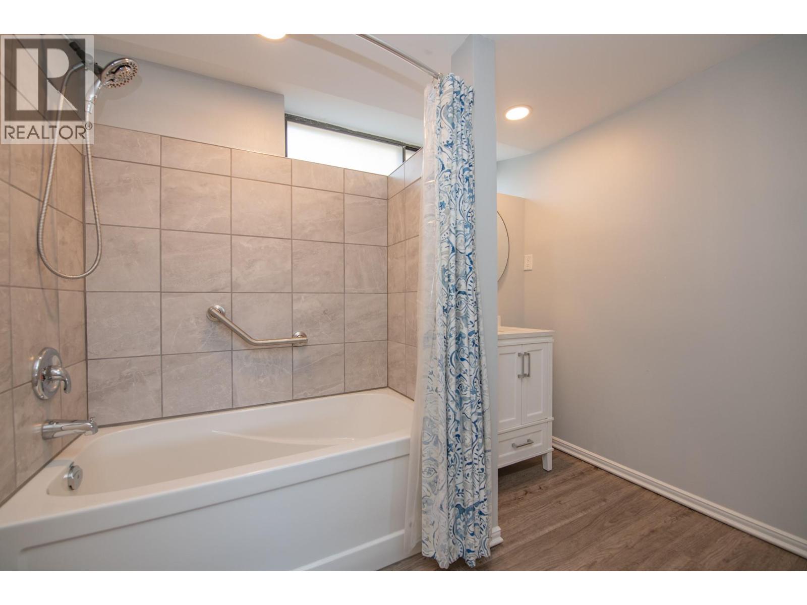 7421 Tronson Road, Vernon, British Columbia  V1H 1S4 - Photo 39 - 10362885