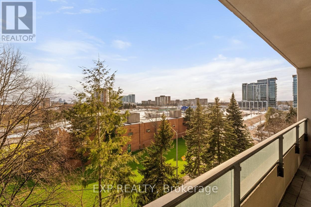 521 - 32 Clarissa Drive, Richmond Hill, Ontario  L4C 9R7 - Photo 24 - N12406080