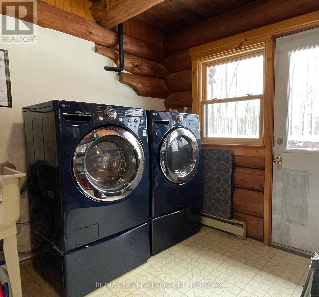 3 Green Brae Crescent, Huron-Kinloss, Ontario  N2Z 0B3 - Photo 17 - X12205445