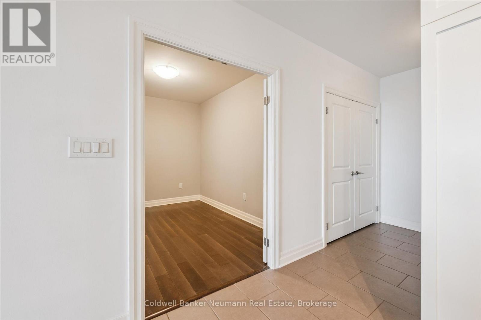 1408 - 160 Macdonell Street, Guelph (Downtown), Ontario  N1H 0A9 - Photo 12 - X12404950