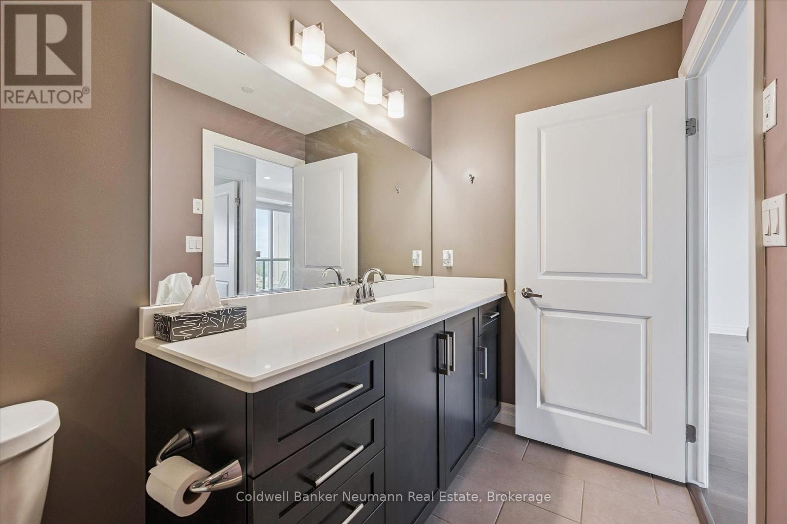 1408 - 160 Macdonell Street, Guelph (Downtown), Ontario  N1H 0A9 - Photo 27 - X12404950